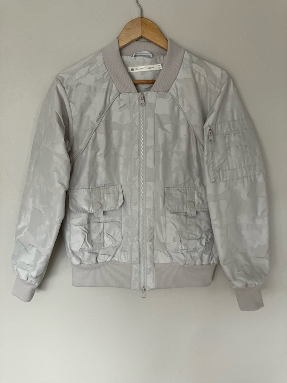 Blanc Noir jacket